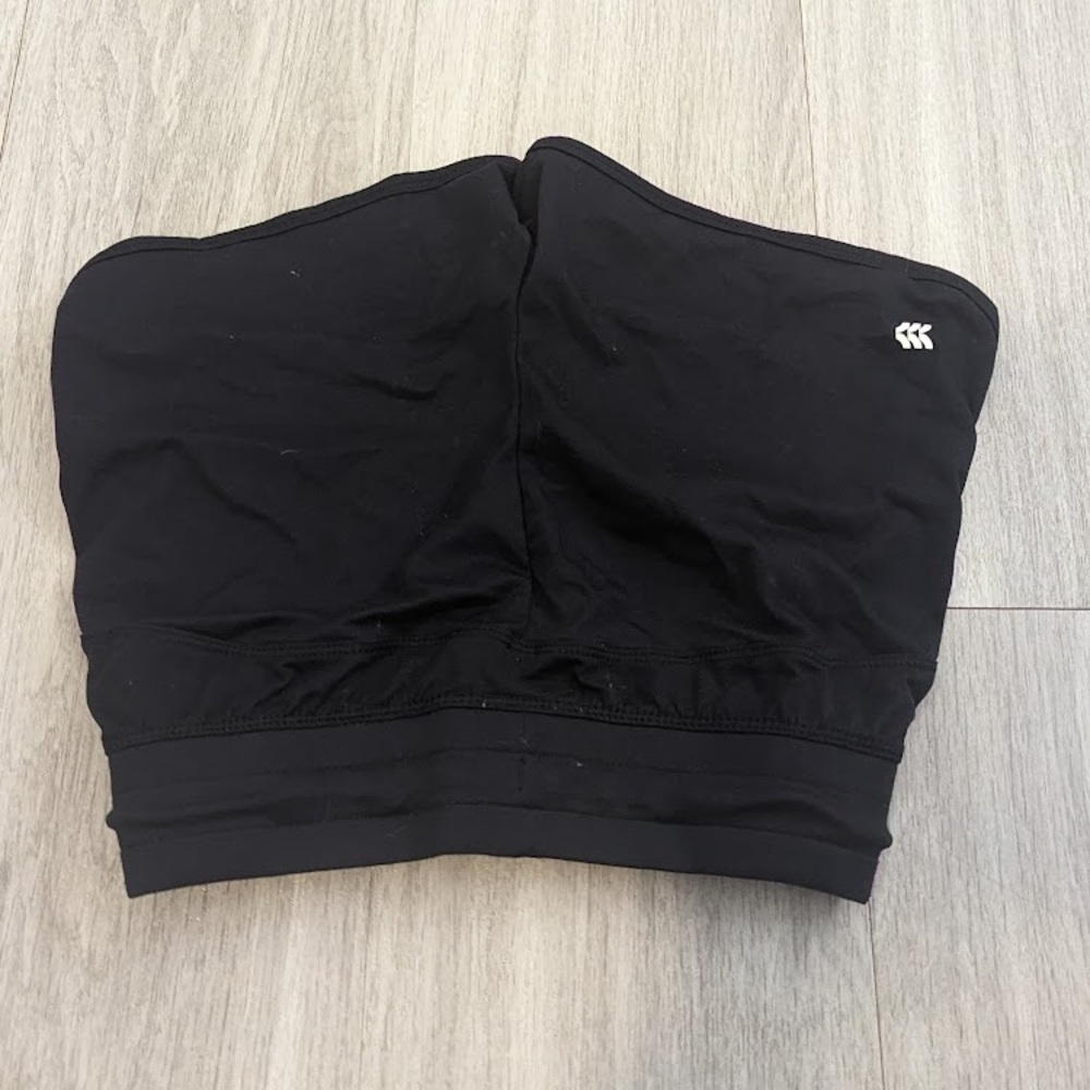 Shorts - Picture 3 of 3